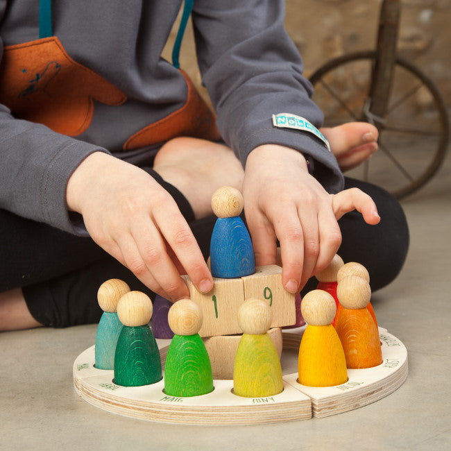 Grapat | Wooden Toy | Perpetual Calendar with Nins