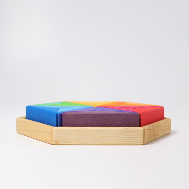 Grimm&#39;s | Large Complementary Colour Star at Milk Tooth