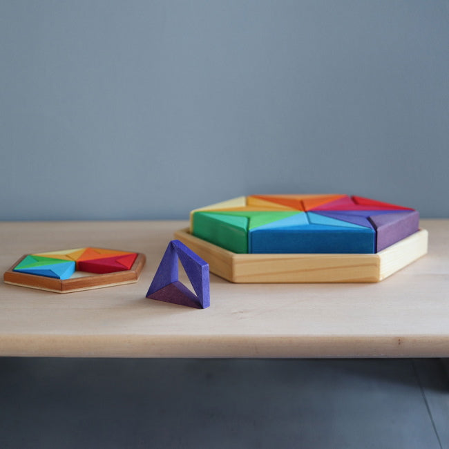 Grimm&#39;s | Large Complementary Colour Star at Milk Tooth