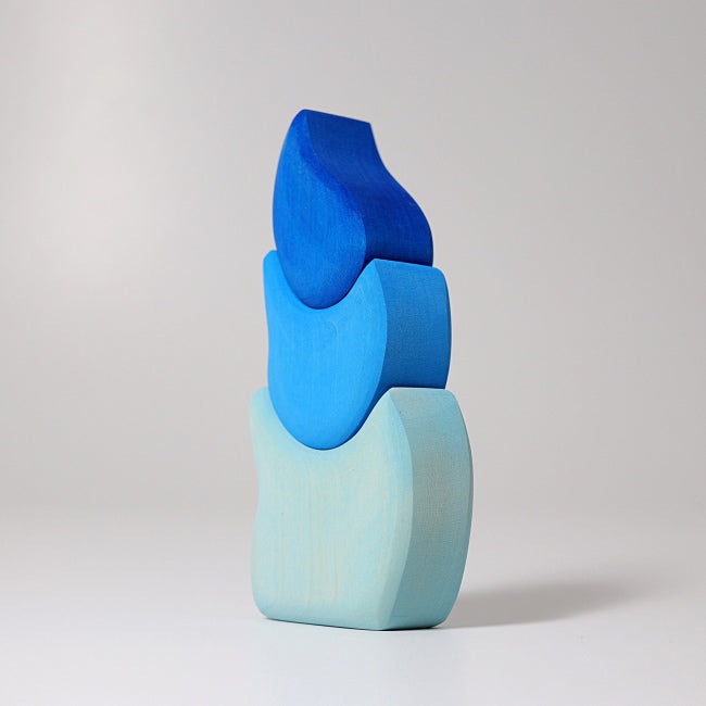 Grimm&#39;s | Drop Tower from Dwarf VIllage