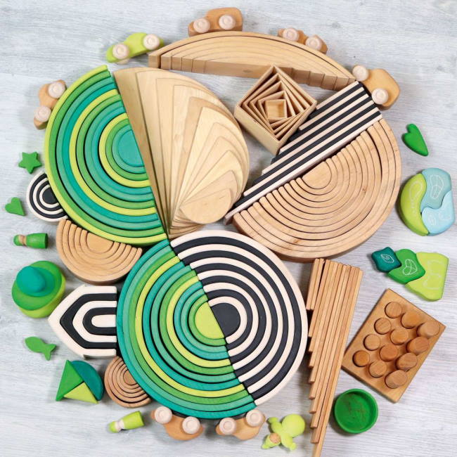 Grimm&#39;s | Large Rainbow Forest Green at Milk Tooth