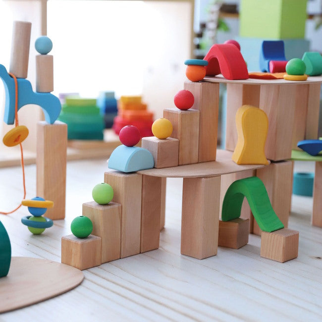 Grimm&#39;s | Natural Large Stepped Pyramid at Milk Tooth