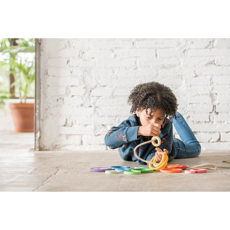 Grapat | Nest Rings | 24 Pieces | Concentric gradient rainbow wooden toys
