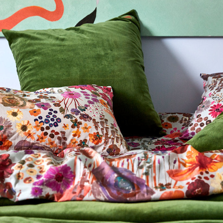 Kip and Co | Fitted Sheet | Single | Field of Dreams styled with Garden Green Velvet