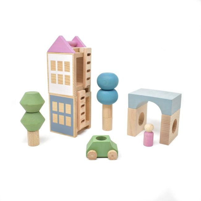 Lubulona | Car in Mint Green with Pink Figure