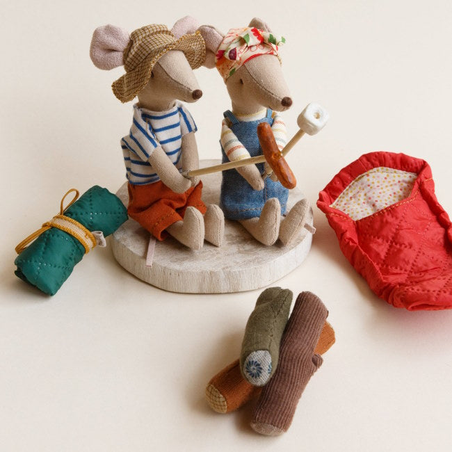 Maileg | Hiker Mouse Big Brother at Milk Tooth