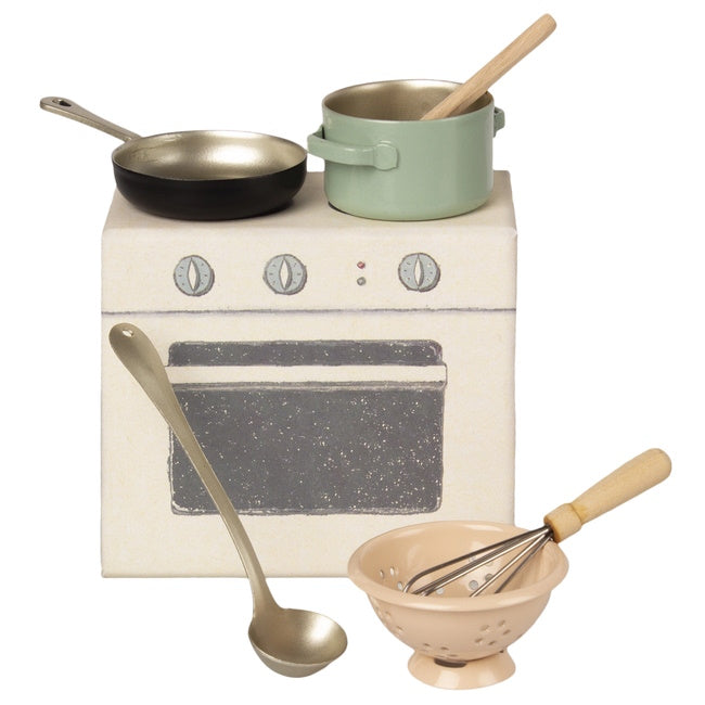 Maileg | Miniature Cooking Set at Milk Tooth