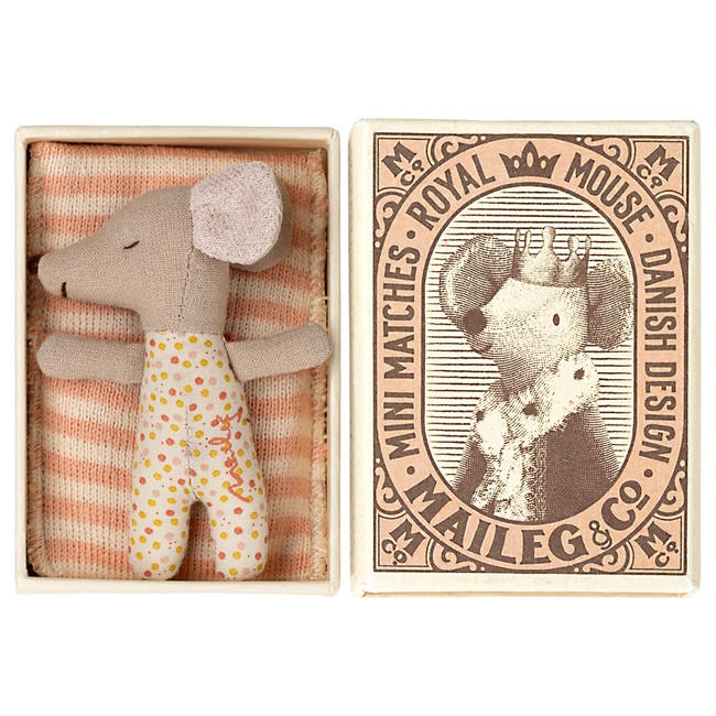 Maileg | Mouse Sleepy-Wakey Baby in Box Rose at Milk Tooth