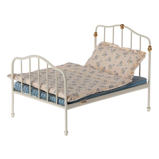 Maileg | Mouse Vintage Double Bed Off-White at Milk Tooth