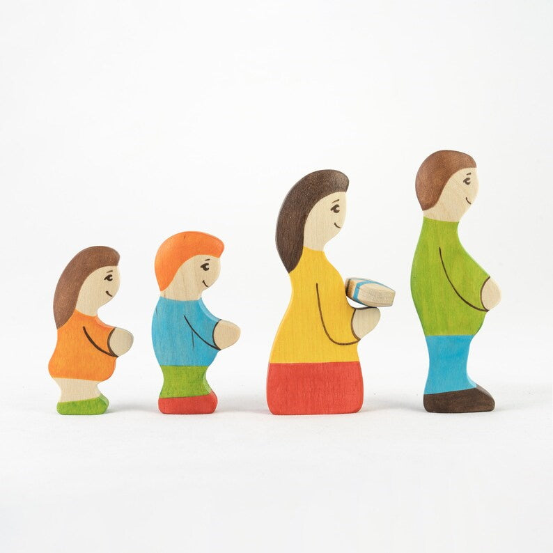 Mikheev | People | Farmer Family Set of 5 at Milk Tooth