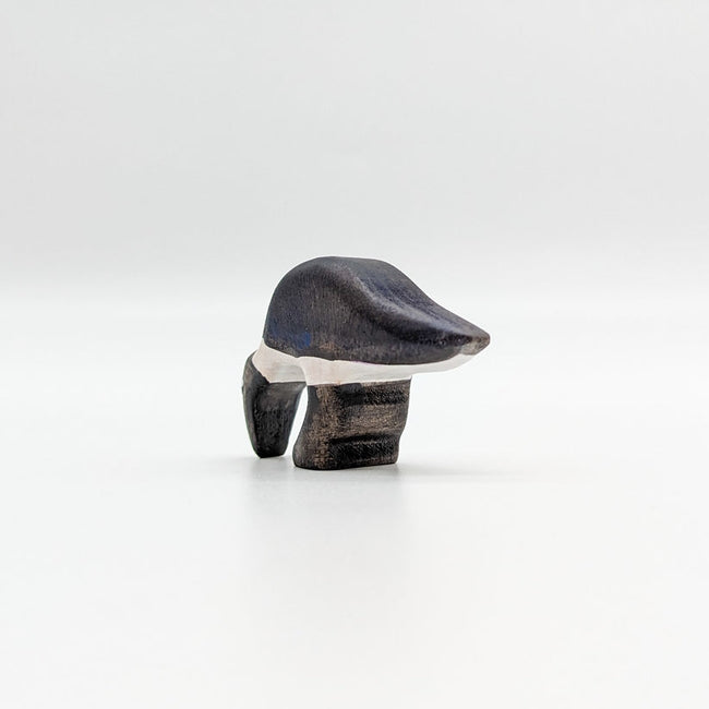 NOM Handcrafted | Ibis Pecking at Milk Tooth