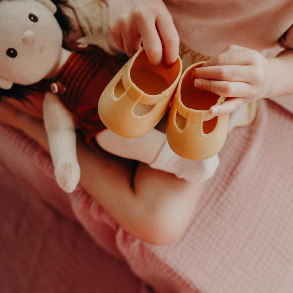 Olli Ella | Dinkum Doll Shoes | Corn Yellow on Peanut