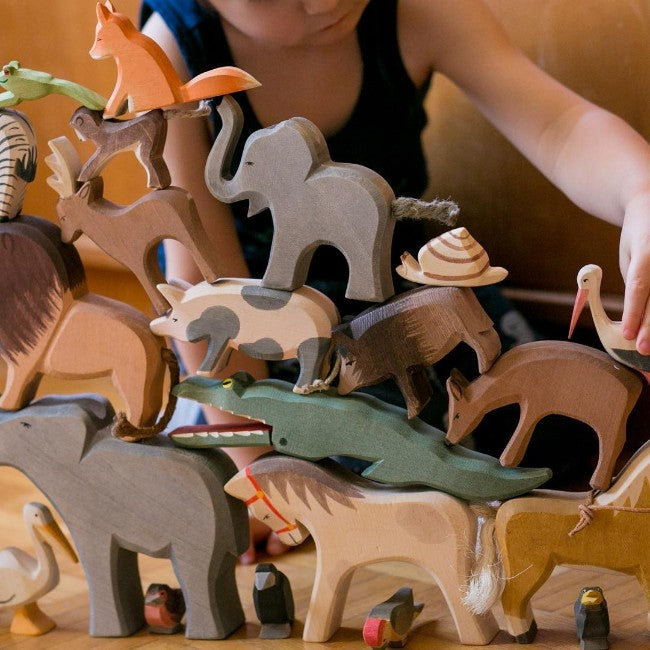 Ostheimer | Wooden Toy | Deer Eating