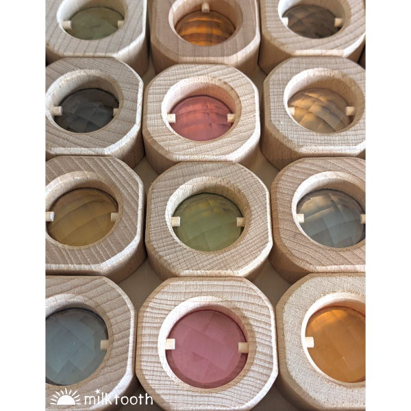 Papoose | Bitcoins | 15 Windows Earth | wooden blocks with transparent jewels