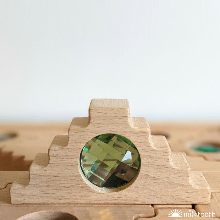 Papoose | Dutch Step Gables | Green Block