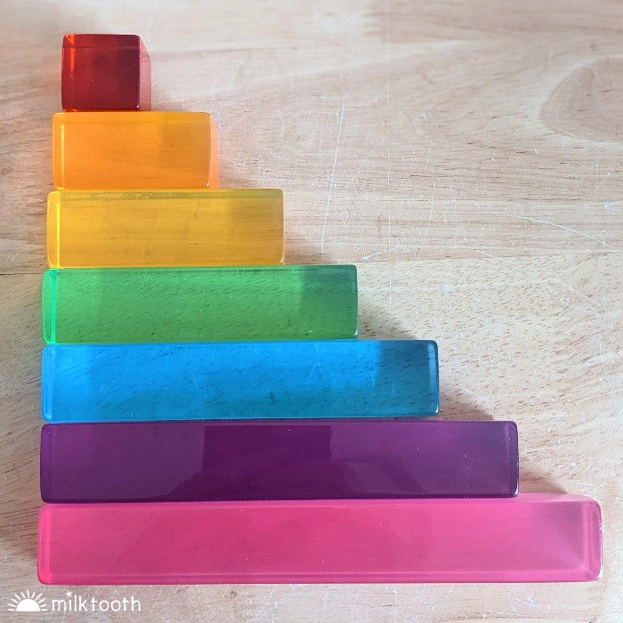 Papoose | Lucite Stepped Rods | 35 Pieces with Tray at Milk Tooth