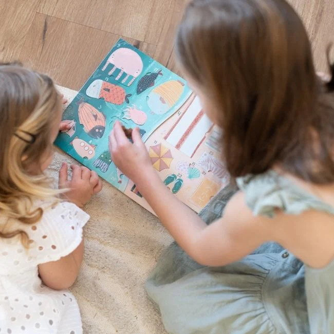 Sharing Kindness | Aussie Christmas Advent Calendar at Milk Tooth