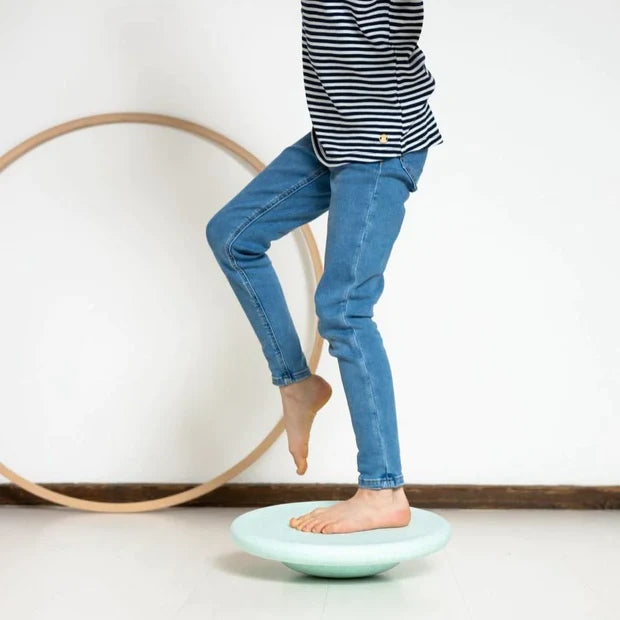 Stapelstein | Balance Board Mint at Milk Tooth