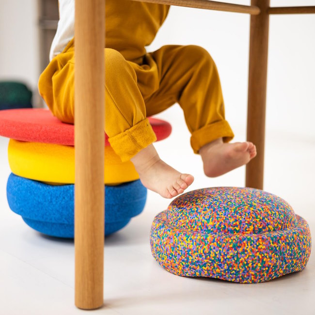 Stapelstein | Balance Board Red at Milk Tooth