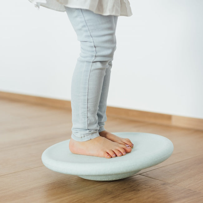Stapelstein | Balance Board Mint at Milk Tooth