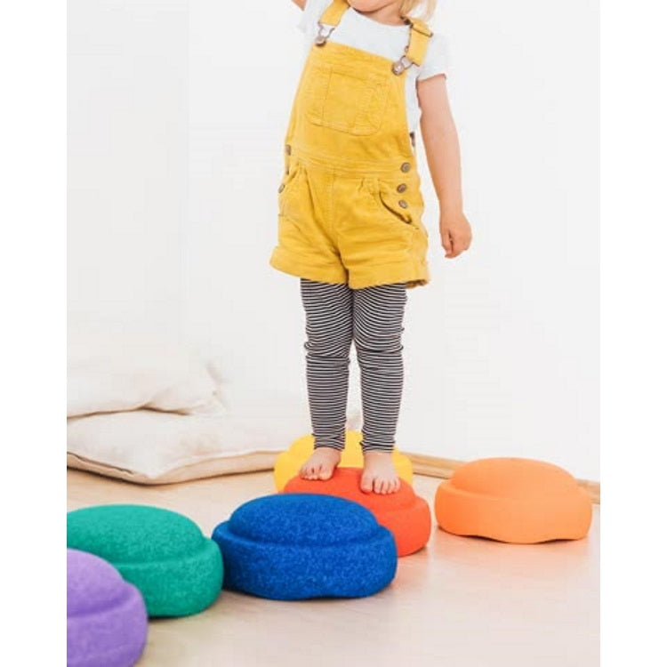 Stapelstein | Rainbow Classic 6 at Milk Tooth