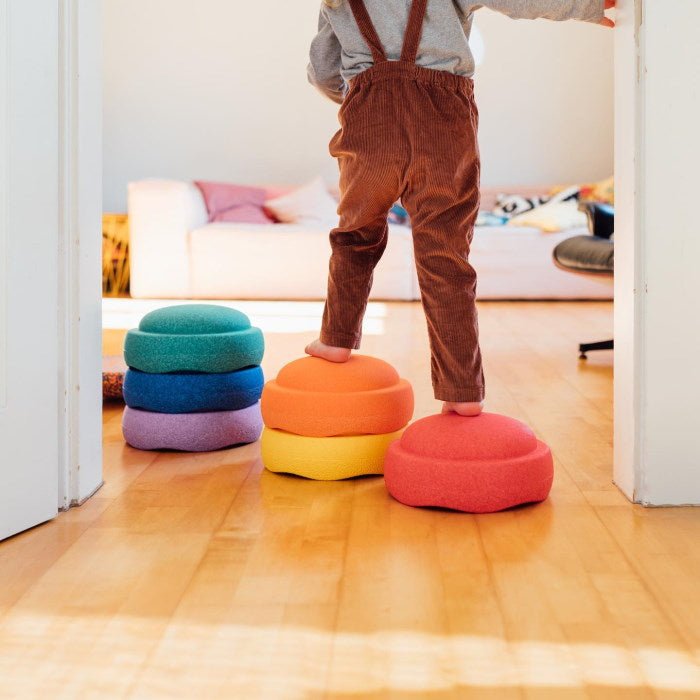 Stapelstein | Rainbow Classic 6 at Milk Tooth