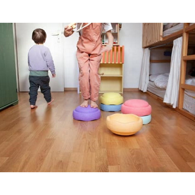 Stapelstein | Rainbow Pastel 6 at Milk Tooth