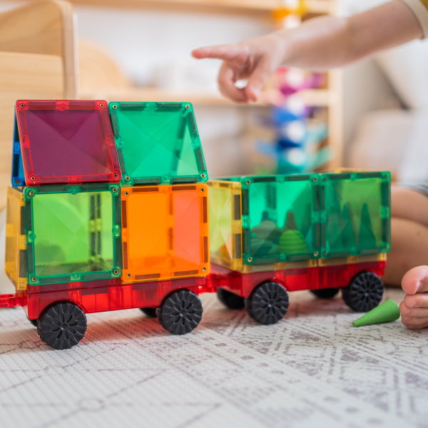 Connetix Tiles | 24 Piece Rainbow Motion Set at Milk Tooth