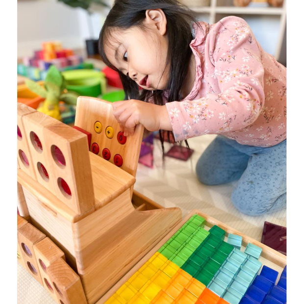 © zo.and.sunny for Milk Tooth Drewart Cash Register